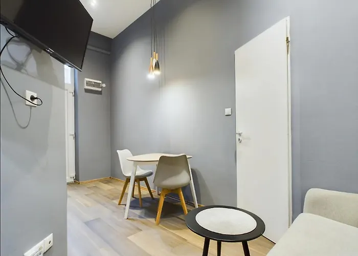 Cosy Gray In Heart Of Апартаменты